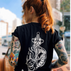 Camiseta “Black Ink Queen”